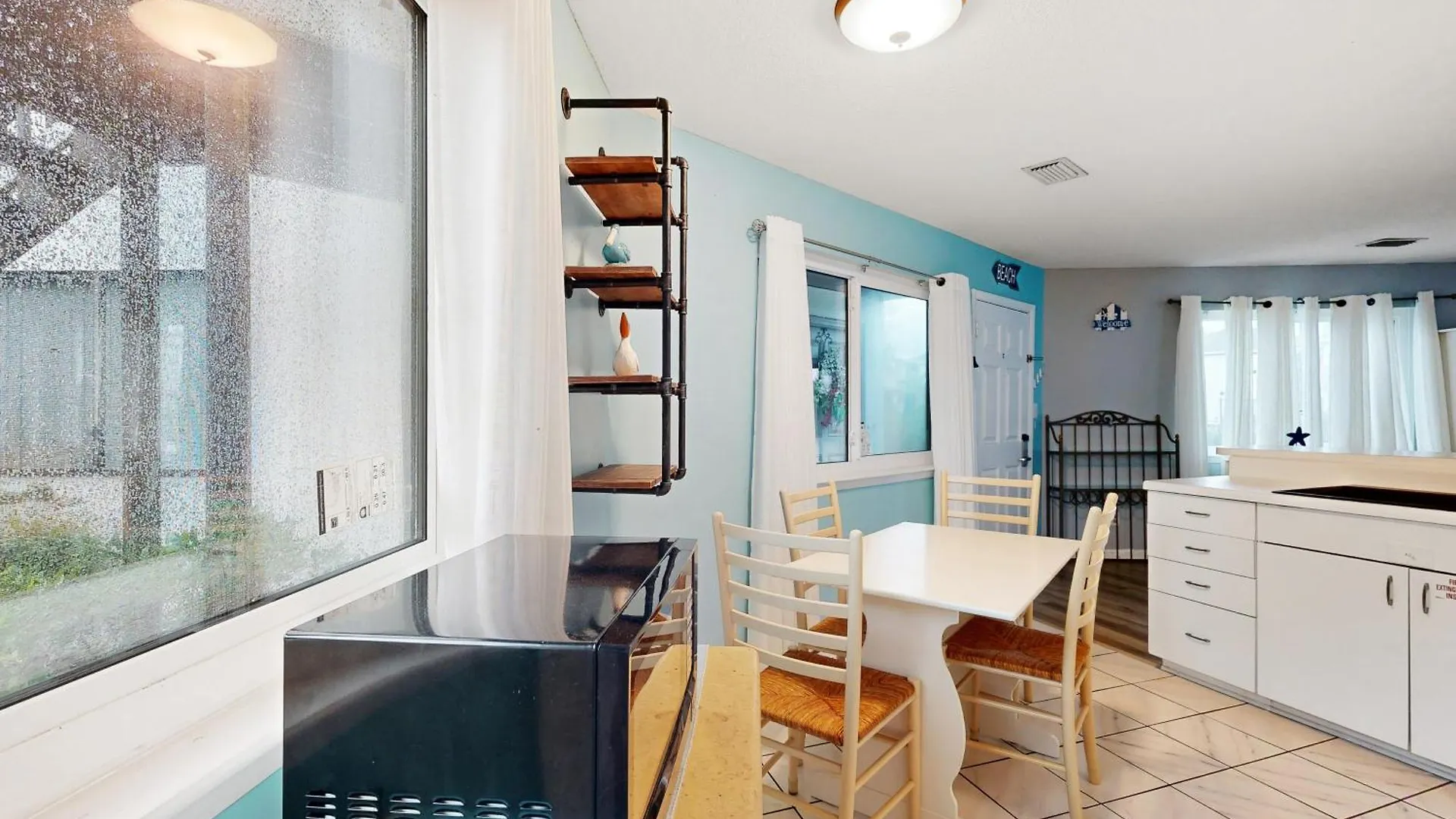 Crystal Village 9A Destin Apartment