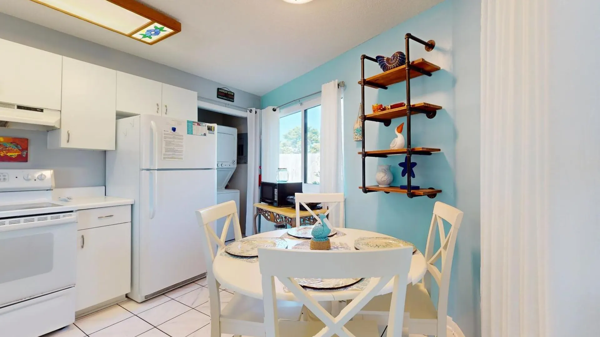 Crystal Village 9A Destin Apartment